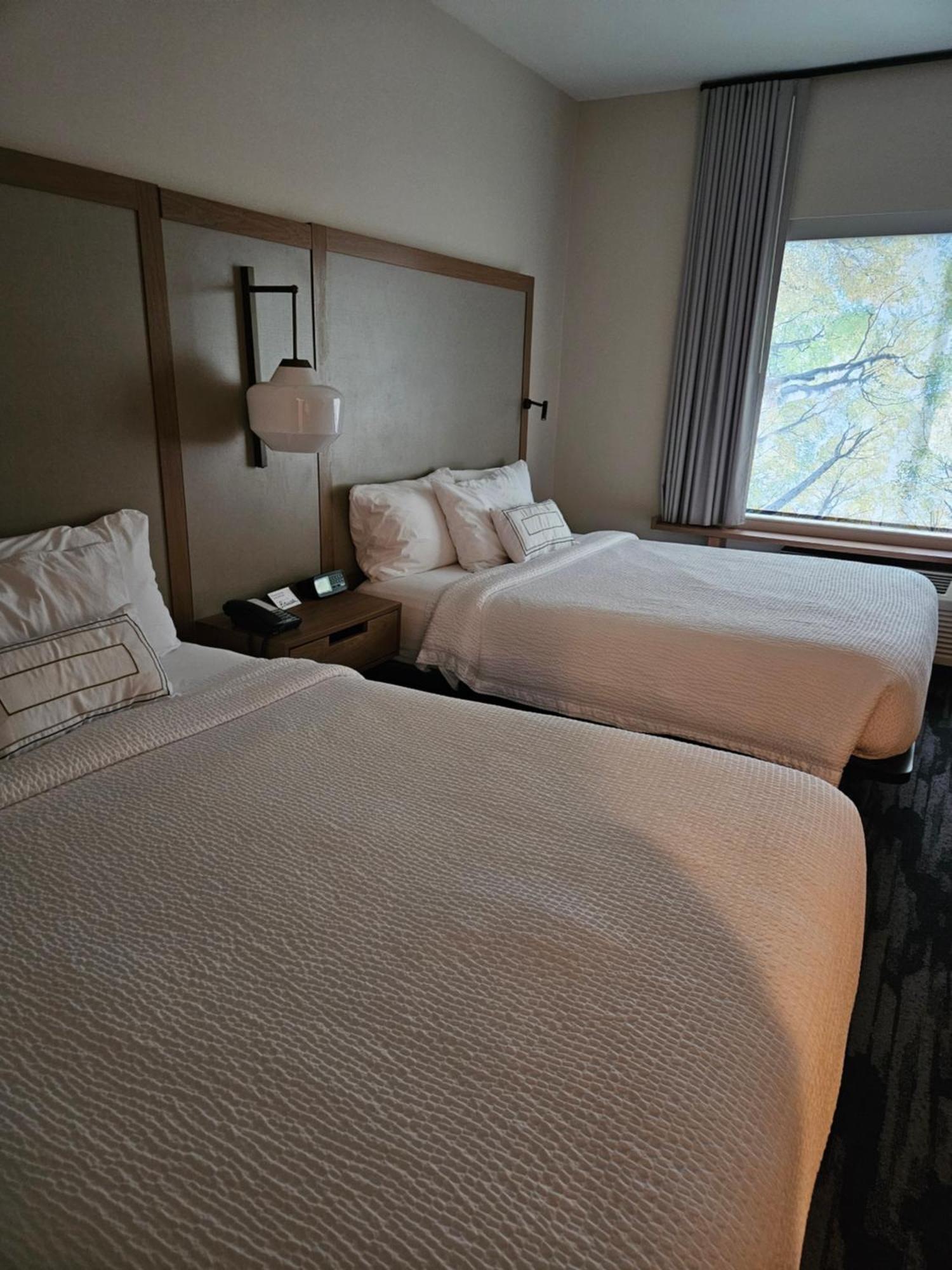 Fairfield Inn & Suites By Marriott Атенс Экстерьер фото